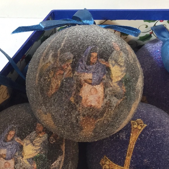 Nativity Ornament Set - Picture 4 of 4